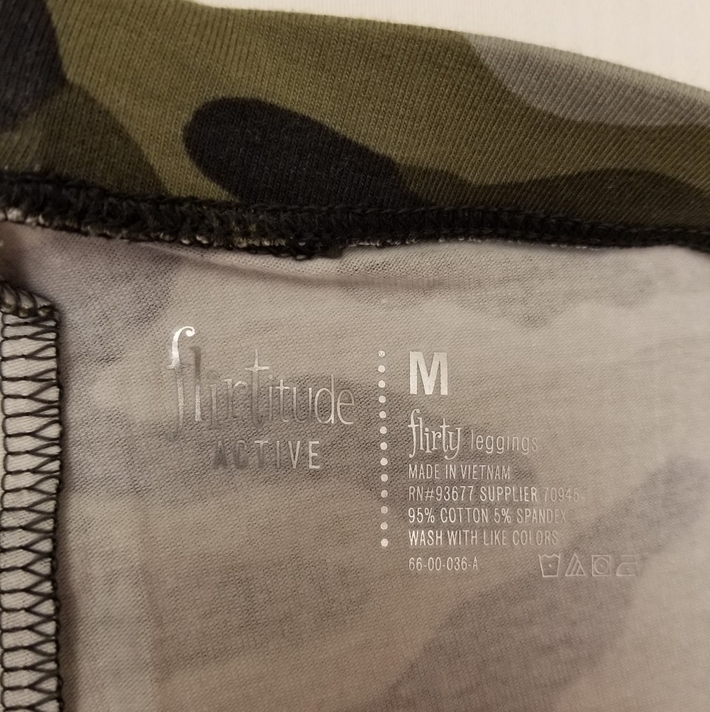 NWT camo leggings - Picture 4 of 4